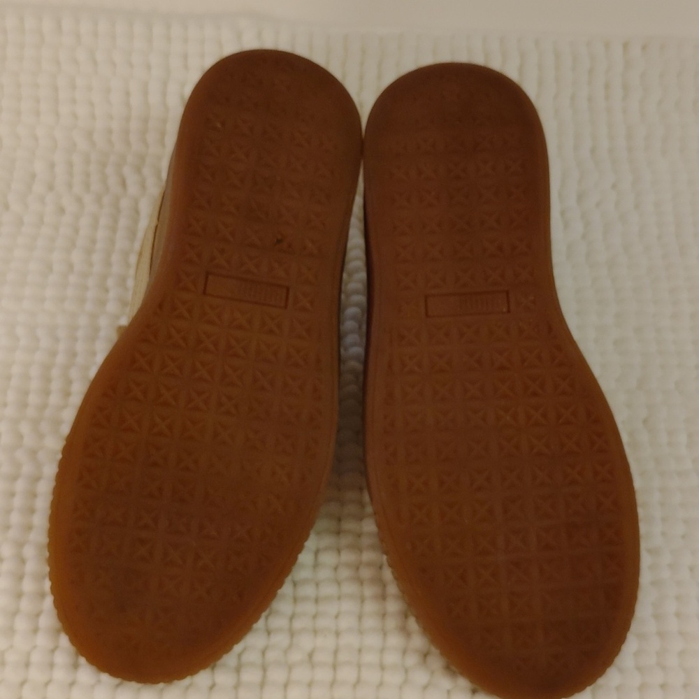 Puma Women's Tan Suede Sneakers - Picture 4 of 7